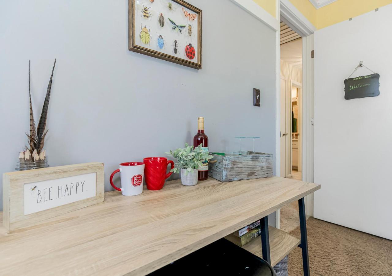קנזס סיטי Becky & Marvels 420 Stay - Private Room מראה חיצוני תמונה